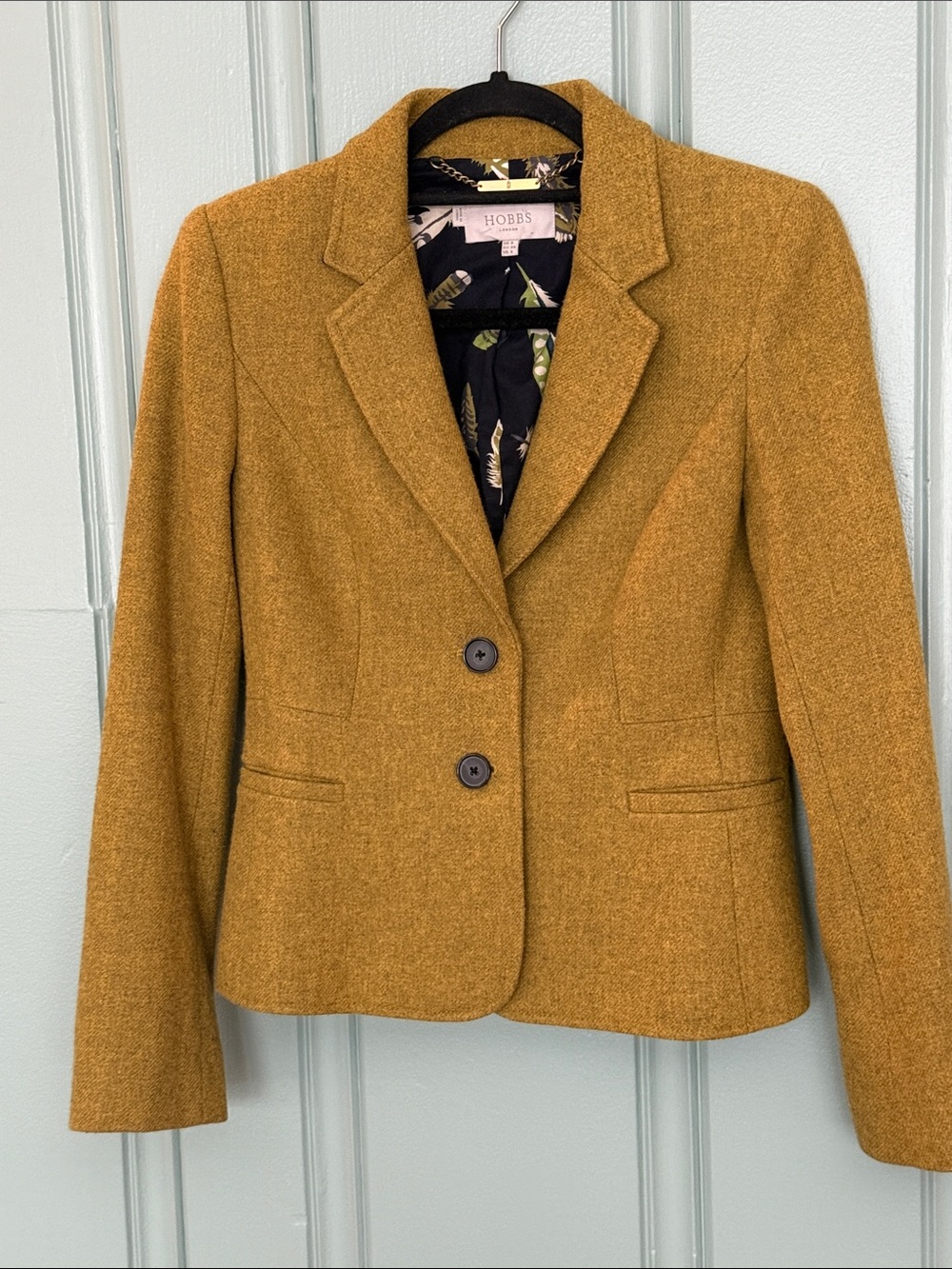 Hobbs London Blake Blazer | US 4 in Chartreuse - Picture 12 of 13